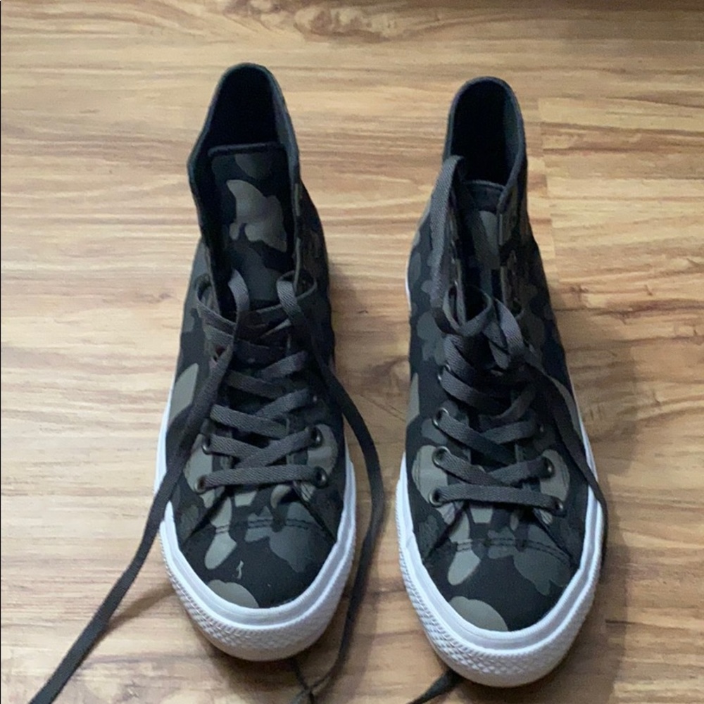Converse Reflective Camo hightops 11